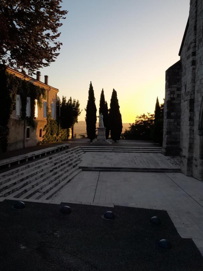Sur Le Chemin Bed & Breakfast Auvillar Luaran gambar